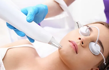 Achieve clear, radiant, even-toned skin with advanced Q-switch laser pigmentation therapy in Tharamani.
