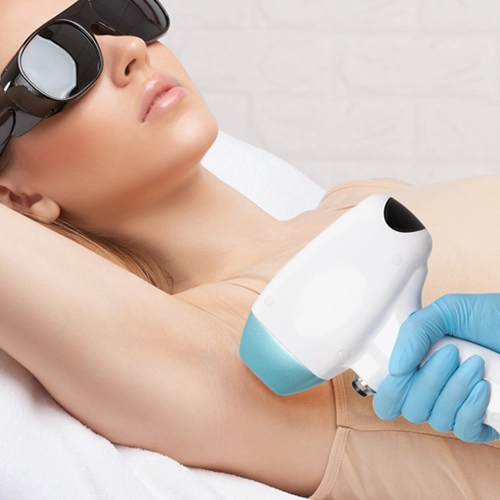 Effective underarm hair removal for smooth, clean, odour-free skin with advanced care in Tharamani.