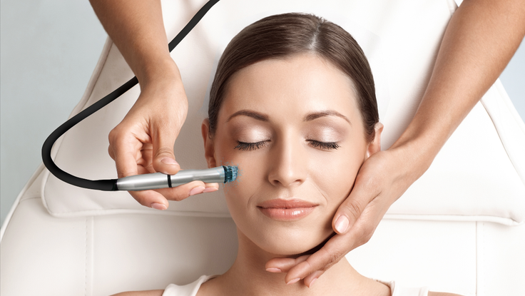 Gentle exfoliation removes dead skin, unclogs pores, and reveals brighter, smoother skin.